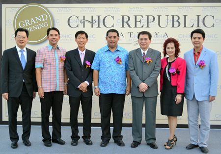 (L to R) Boontak Wangchareon, CEO of TMB; Ittipol Khunplume, Mayor of Pattaya; Kijja Pattamattayasonthi, CEO of the Chic Republic Co.; Sontaya Khunplume, Ministry of Culture Thailand; Rath Panitpan, CEO of the Land and House Bank; Kamolthip Paksuwan, Secretary of the Chic Republic Co.; and Poramet Ngampichet, former MP of the Pak Phalangchon Party attend the official opening ceremony held Feb. 27.