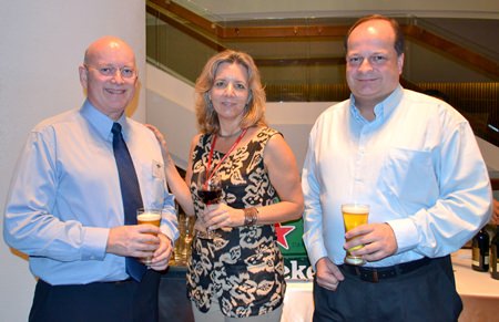(L to R) Graham Macdonald, President of the South African-Thai Chamber of Commerce; Judy A. Benn, Executive Director, American Chamber of Commerce in Thailand; and Greg Watkins, Executive Director, British Chamber of Commerce Thailand.