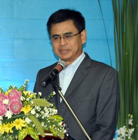 Sittidej Rochnavibhata, General Manger of the Cape Dara Resort Pattaya gives the opening speech.