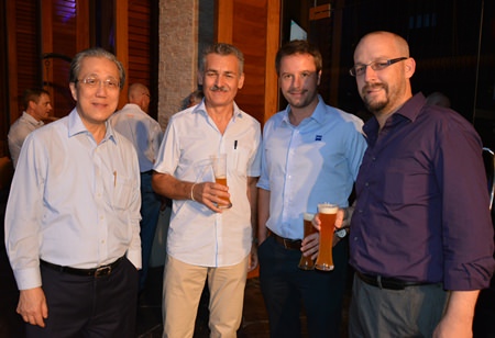 (L to R) Phongsakdi Chakshuvej, President of the GTCC, Jan Lembas, Director of the Czech Trade, Bangkok, Marcus Magiar, General Manager of the Carl Zeiss Co., Ltd. and Markus Wehrhahn, Managing Director of RLC Recruitment Co., Ltd.