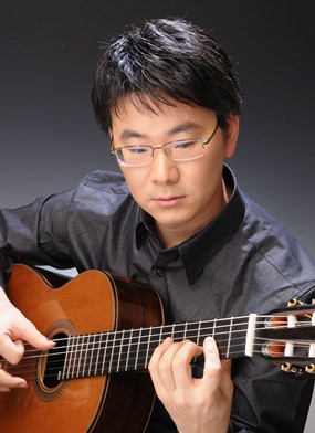 Japanese guitarist Masao Tanibe.