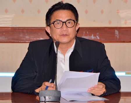 Deputy Mayor Wutisak Rermkitkarn presides over a preparation meeting for the city’s upcoming 36th anniversary.
