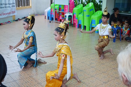 The children seemed to enjoy the Jan. 15 performances by three pupils from Pattaya Classic Music, as did the ladies’ club members.