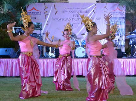 KC Dance Studio performs a traditional Thai dance much to the delight of the audience.