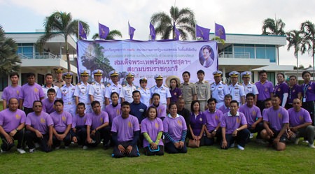 Community minded citizens join sailors and naval officers preparing to hit the beaches for a cleanup in honor of HRH Princess Sirindhorn’s 60th birthday.