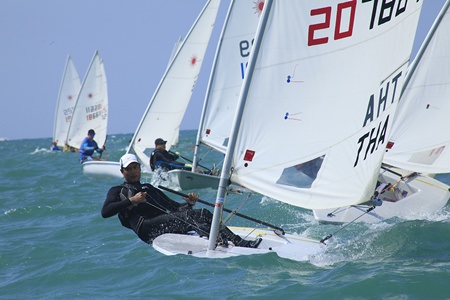 Arthit showed superior boat handling skills in the Laser 4.7 class.