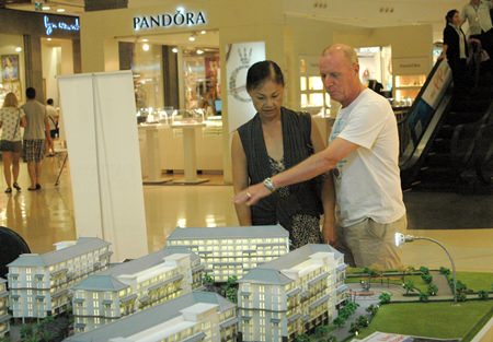 The third Pattaya Property Show took place at the Central Pattaya Beach shopping mall from the 6-10 of May.
