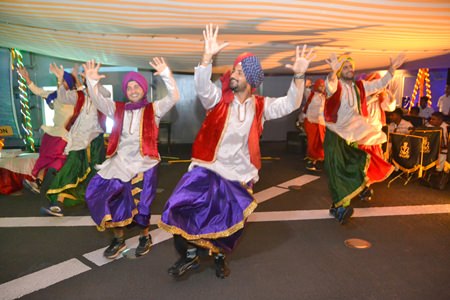 The highlight of the evening was when Sikh naval officers performed the Bhangra dance much to the enjoyment of guests from many countries.