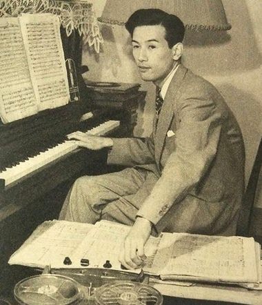 Composer and TV presenter Yasushi Akutagawa in 1952.