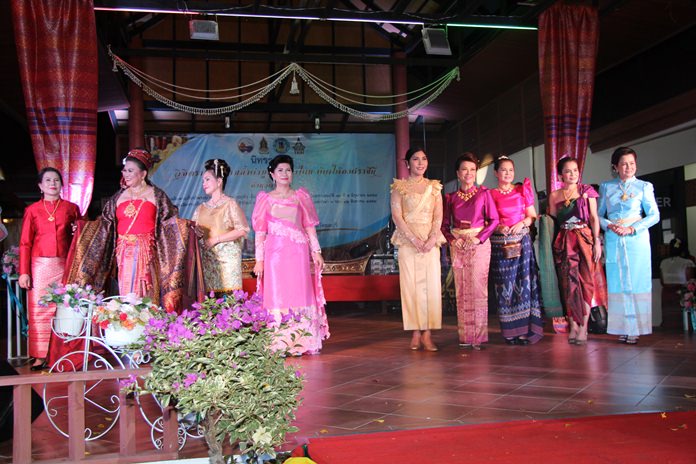 Members of the Women’s Development Club Pattaya dressed up in Thai outfits to take part in old style fashion show to showcase the arts and culture of Thailand.
