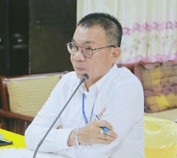 City Manager Wuthipol Charoenpol chairs a recent meeting to re-establish the School Information System Advance. (Photo: PPRD)