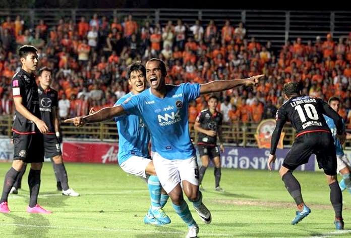 Pattaya NNK United’s Junior Negrao (9) celebrates after scoring his second goal of the match against Nakhonratchasima F.C. at the Nonprue Stadium in Pattaya, Sunday, Sept. 25. (Photo courtesy Pattaya NNK United)