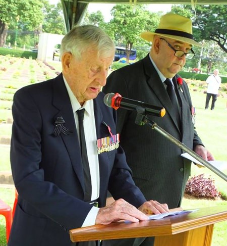 Archie Dunlop reads the Act of Remembrance.