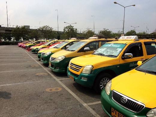 Thailand News - 23-04-17 1 NNT All taxis to be equipped with tracking devices 1