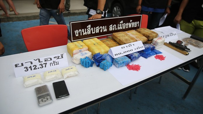 Pattaya police seized 80,000 methamphetamine tablets and another million baht in property from two alleged drug dealers operating out of Pattaya.