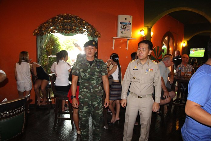 Banglamung District Chief Naris Niramaiwong led the raid of the Rioja Gentlemen’s Club on Soi Wat Boonkanchanaram 2.
