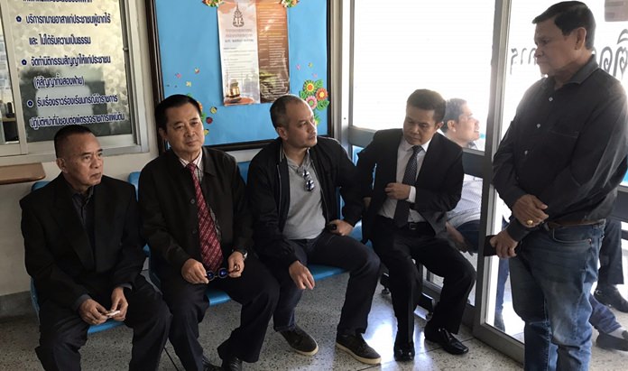 United Front for Democracy Against Dictatorship co-leaders Veerakarn Musikpong, Adisorn Piangket, Nattawut Saikuar and Weng Tojirakarn appeared in Pattaya Provincial Court Aug. 23 after Pattaya police filed charges against them and three others.
