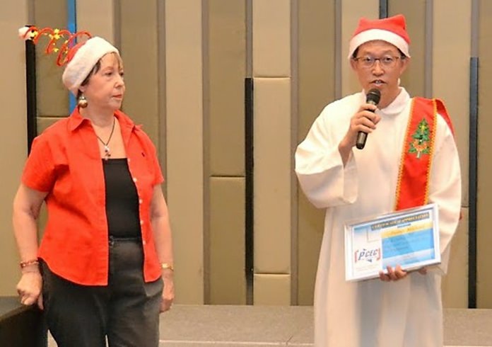After Member Judith Edmonds presented Somkiat (Paul) from the Orphanage with the PCEC’ Certificate of Appreciation to the Orphanage, he thanks everyone for their generosity. He then extends an invitation to all to attend the Orphanage’s annual Christmas Party on 25th December.