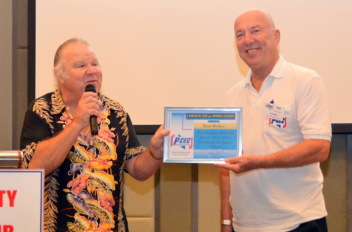 MC Roy Albiston presents Brad Walker with the PCEC’s Certificate of Appreciation.