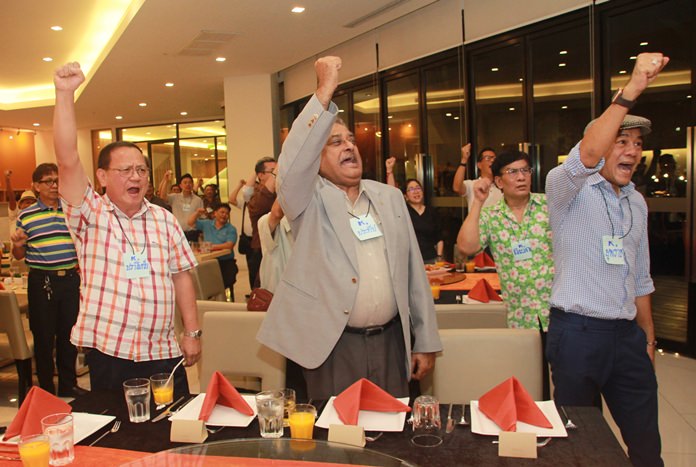 Pramote Pattanasin, Peter Malhotra and Yupparaj Wongdaowkul join in chanting the Pattaya Pioneers slogan.