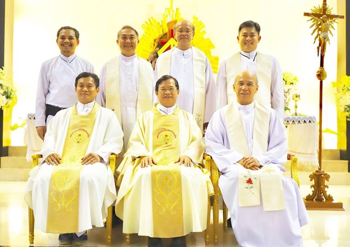 The new Provincial of Thailand, center, with his advisory board.