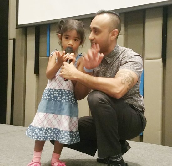 With his daughter Alina, Gavin Koch ‘dueted’ with her ‘the family finger song’ noting after that his daughter is the love of his life.