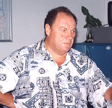 npolitic.jpg (44825 bytes)