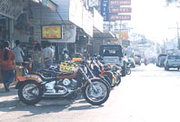 home.jpg (18019 bytes)