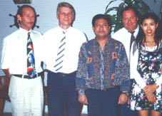 n8.jpg (19984 bytes)