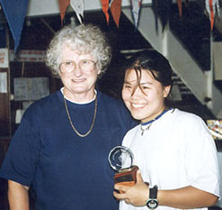 s11.jpg (25863 bytes)