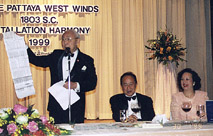 f2.jpg (25504 bytes)