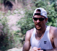 s1.jpg (24008 bytes)