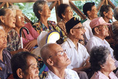 f41.jpg (29503 bytes)