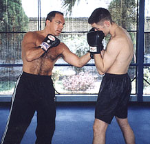 f52.jpg (28582 bytes)