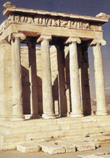 f11.jpg (22032 bytes)