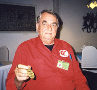 f4.jpg (20314 bytes)