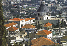 f22.jpg (30921 bytes)