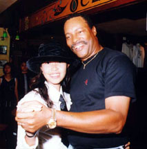 fblues1.jpg (22614 bytes)