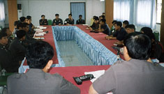 n2.jpg (19081 bytes)