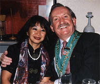 ftrevi.jpg (19128 bytes)