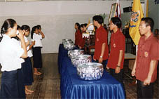 n6.jpg (18150 bytes)