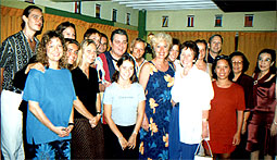 f41.jpg (35861 bytes)