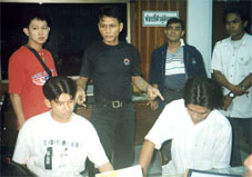 n4.jpg (20260 bytes)