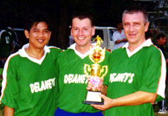 f44.jpg (24580 bytes)