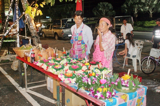 Loy Krathong Festival 2012