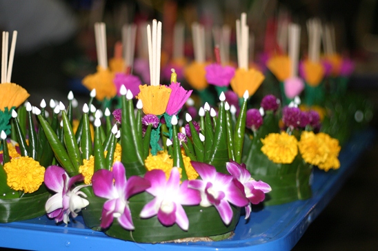 Loy Krathong Festival 2012