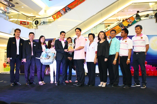 Loy Krathong Festival 2012