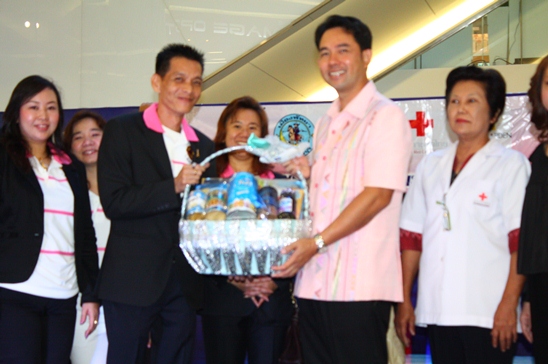 Loy Krathong Festival 2012