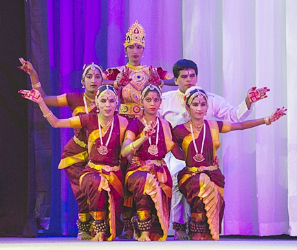 Rotary International�s �mini United Nations� brings Service above Self to Thailand