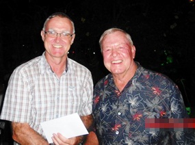 A Flight winner Tony Oakes, left, with the PSC Golf Chairman.